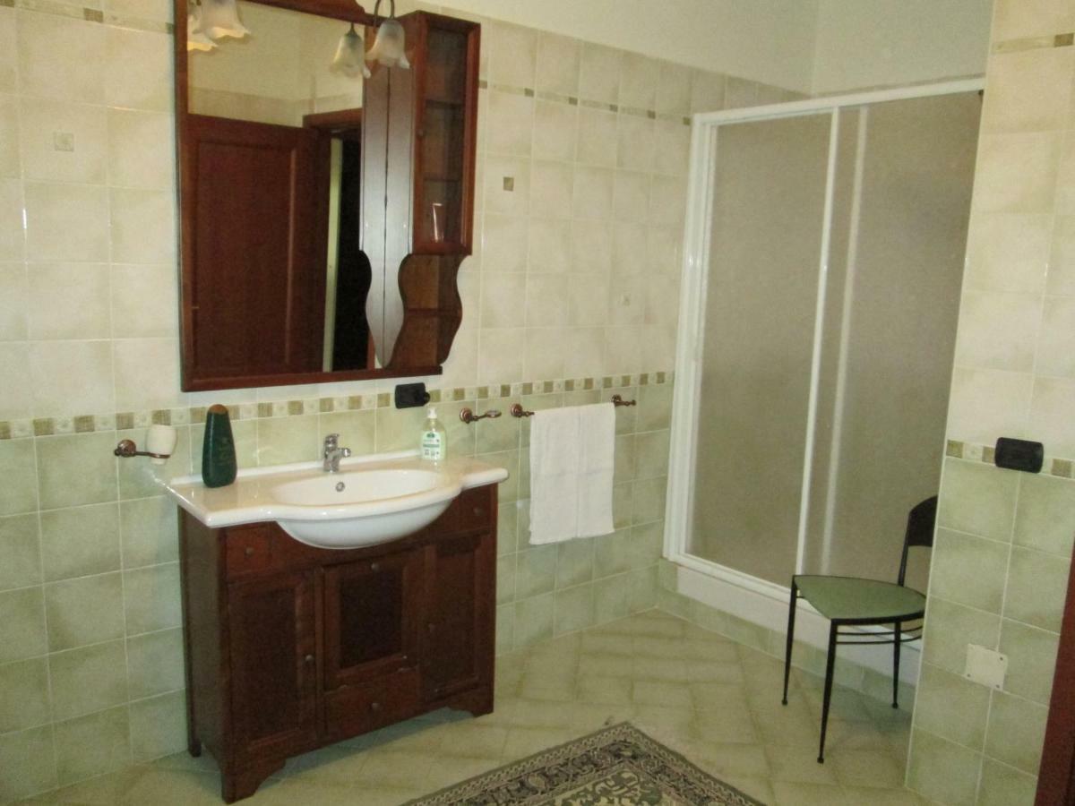 Complesso Turistico Ricettivo L'Oasi Del Golfo Di Salerno Apartman Battipaglia Szoba fotó